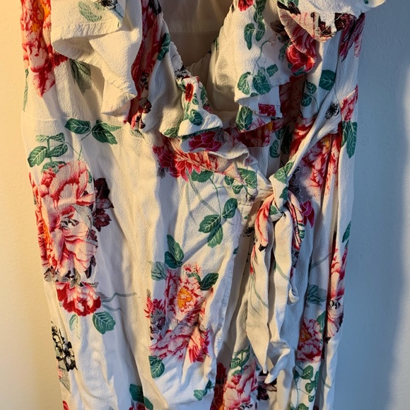MINKPINK Pretty Petals Wrap Dress - Picture 4 of 6